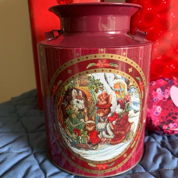 Vintage Tin Lot - Picture 2 of 8